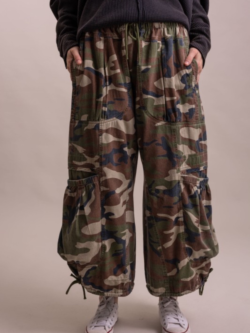BF96–💚🤎 (ETA 9/7) CAMO CARGO WIDE LEG OPTIONAL JOGGER PANTS